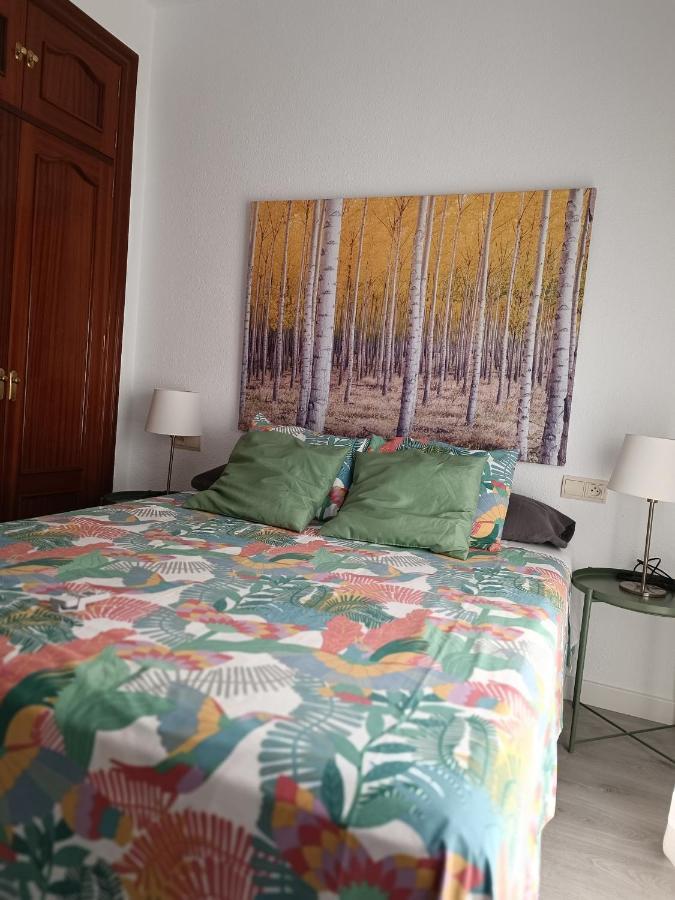 Acogedor Apartamento Cerca Del Centro Historico De Малага Экстерьер фото