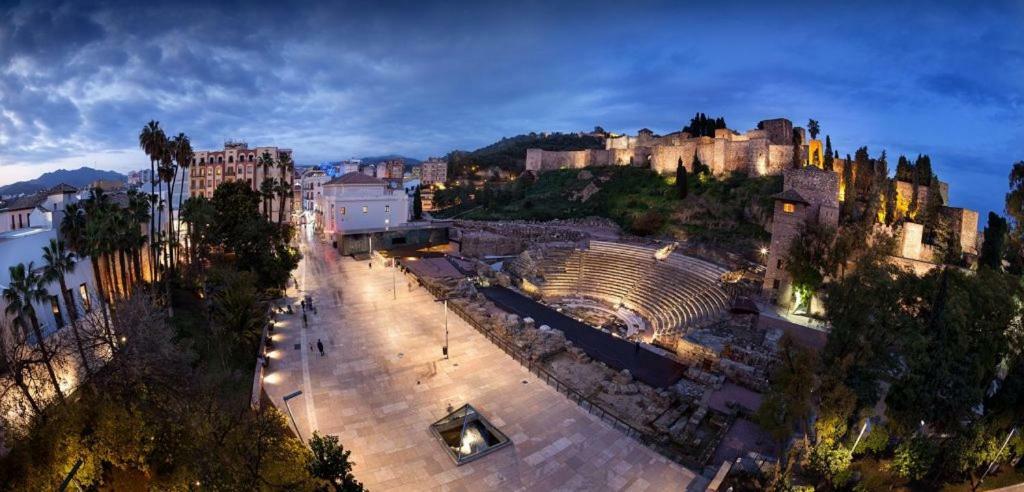 Acogedor Apartamento Cerca Del Centro Historico De Малага Экстерьер фото